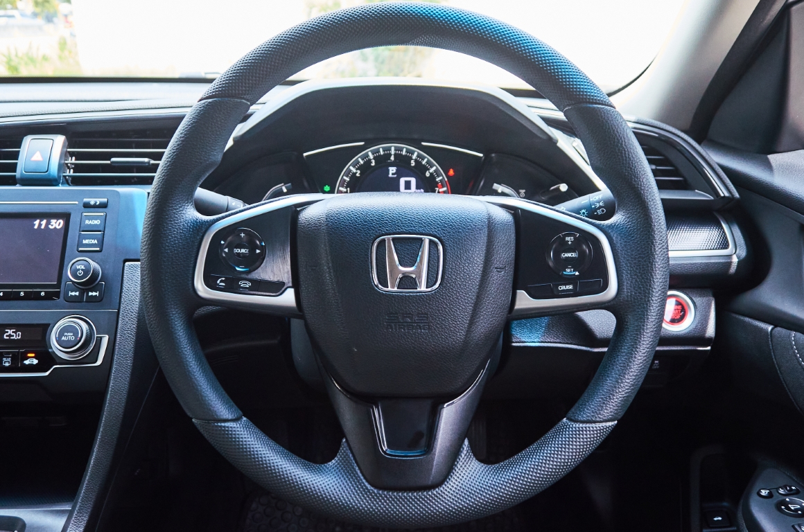 Honda Civic 1.8E 2021 *LK0026*